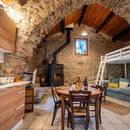 Petite Maison Pleine Nature La Bastide-Pradines Eksteriør billede