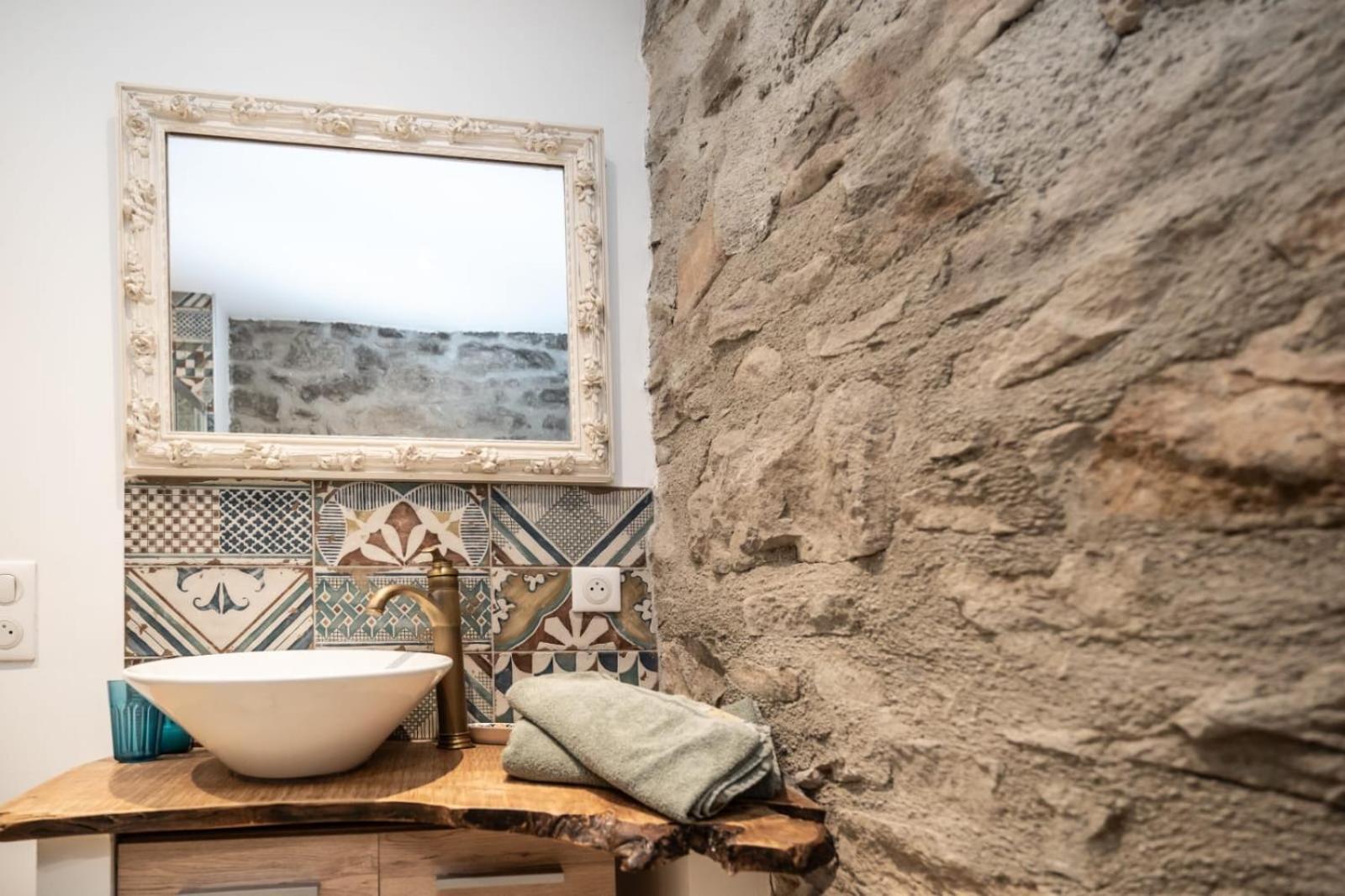 Petite Maison Pleine Nature La Bastide-Pradines Eksteriør billede