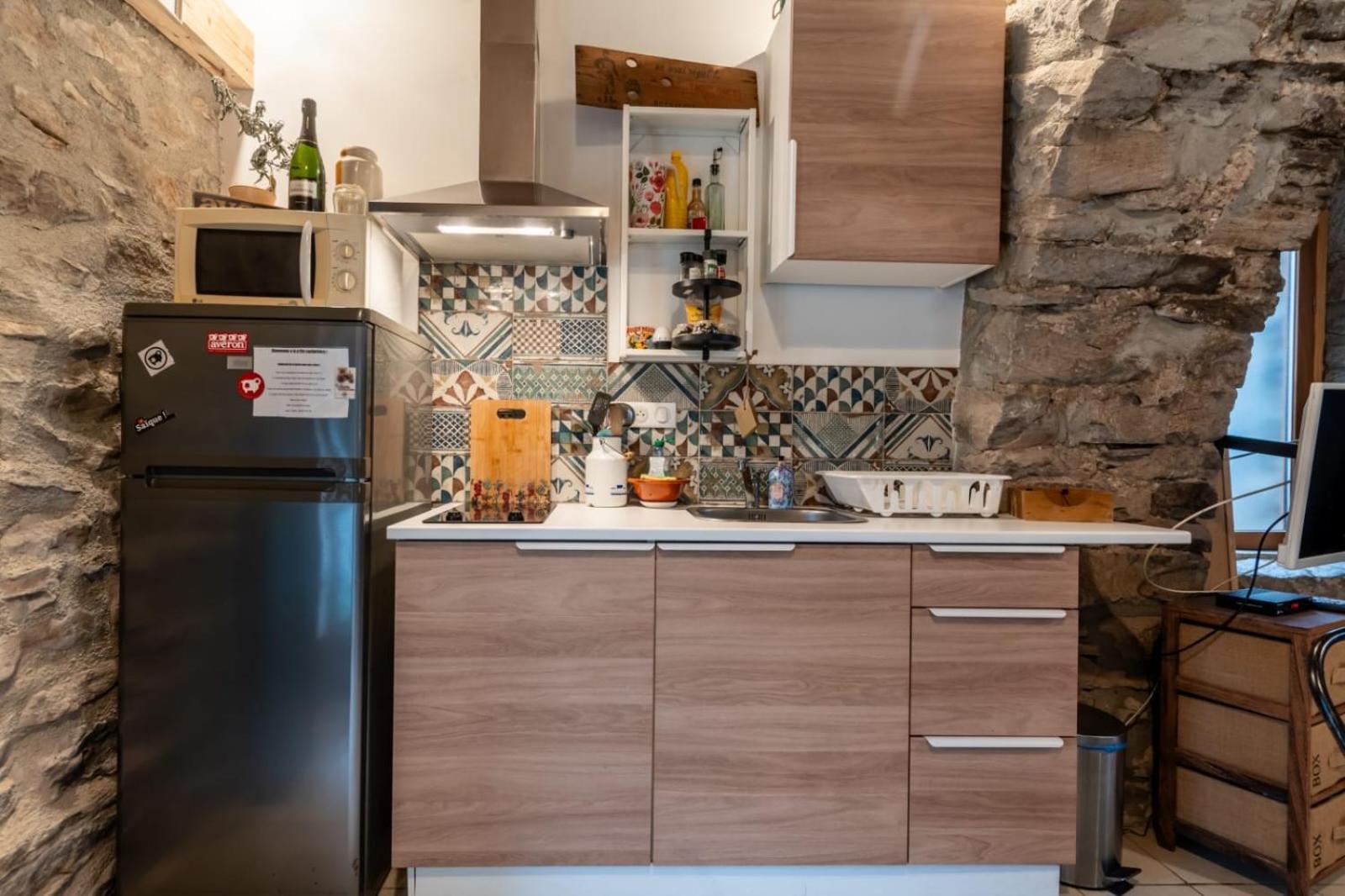Petite Maison Pleine Nature La Bastide-Pradines Eksteriør billede