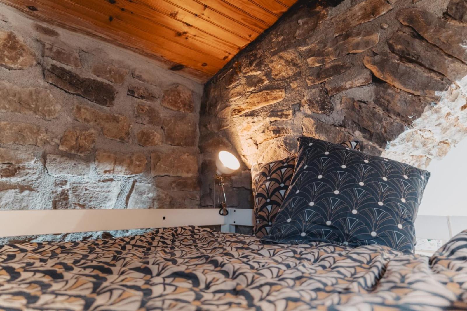 Petite Maison Pleine Nature La Bastide-Pradines Eksteriør billede